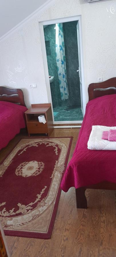 Nona Guest House Shilda Exterior photo