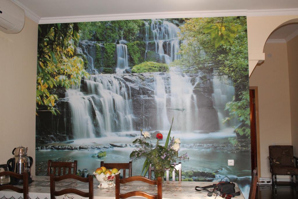 Nona Guest House Shilda Exterior photo